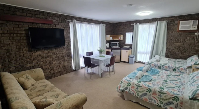 Четырёхместный семейный номер Standard The SIM - Sussex Inlet Motel