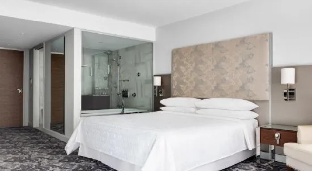 Номер Standard с видом на город Sheraton Melbourne Hotel