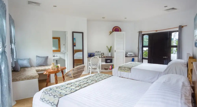 Номер Deluxe с балконом и с видом на океан Granada Beach Resort - Adults Only