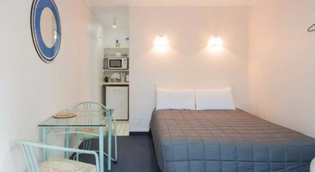 Студия Economy Edelweiss Motel