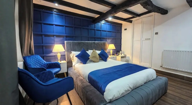 Номер Deluxe The Courtyard Lodge