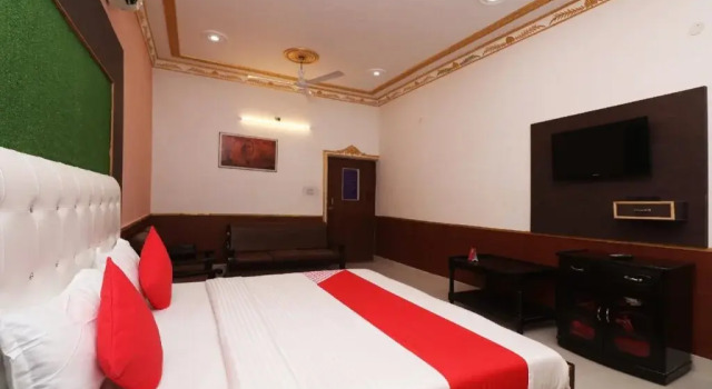 Hotel Sonar Haveli by OYO Rooms, Rezerwuj Hotel Bharatpur Rajasthan