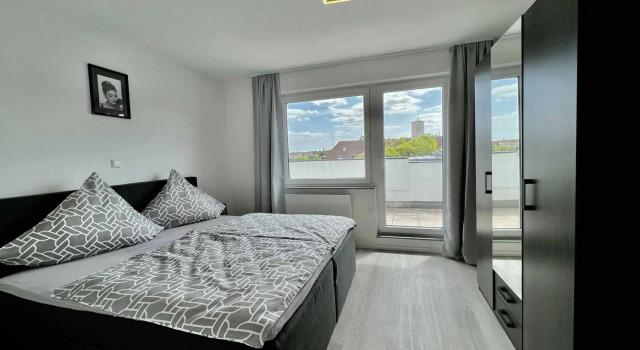 Nujen - Hotel und Apartment Stuttgart Zuffenhausen