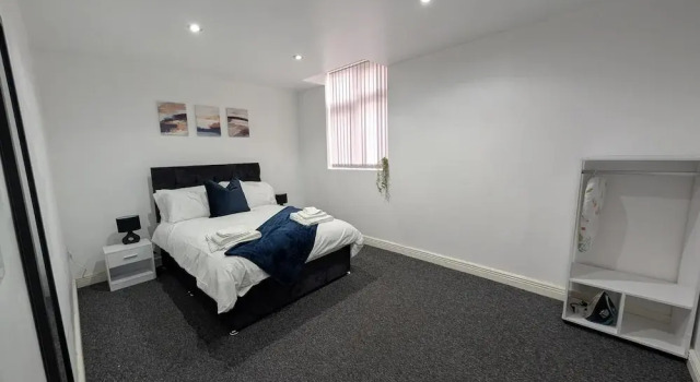 Broad Street, Wolverhampton - 2 Bedroom Apartment, Забронировать Апартаменты/квартира Апартаменты Вулвергемптона, рядом с Wolverhampton City Council, Апартаменты/квартира