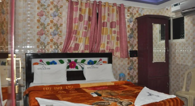 Hotel Blue Star