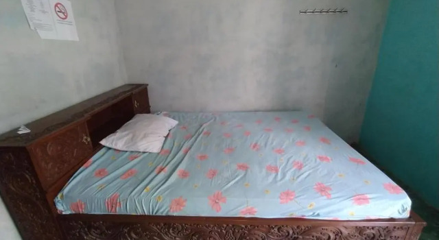 SPOT ON 92537 Tetirah Homestay, Prenota Hotel Hotel a Salatiga con parcheggio, Parcheggio