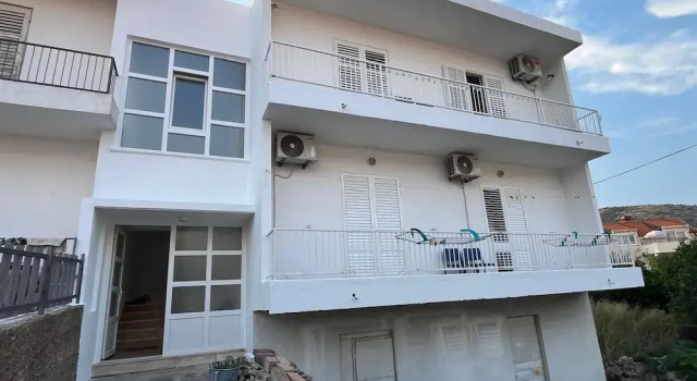 Apartment with balcony Nike, Забронировать Апартаменты/квартира Лапад Дубровник, рядом с Частный пляж Hotel Vis