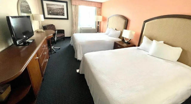Номер Deluxe Fairbridge Hotel Cleveland East