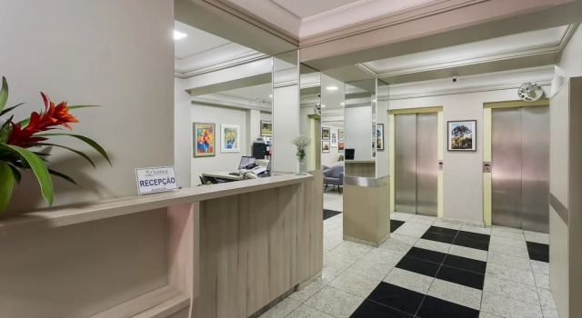 Hotel Lavenue, Забронировать Отель Отели Куритиба с парковкой, рядом с Конгресс-центр Estacao Embratel, Парковка