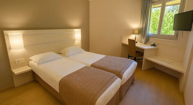 Двухместный номер Superior с видом на озеро Logis Hotel LEmbarcadère