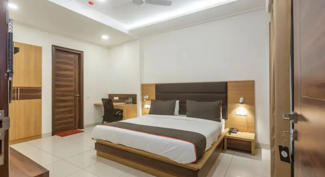 Mahipalpur By OYO Rooms