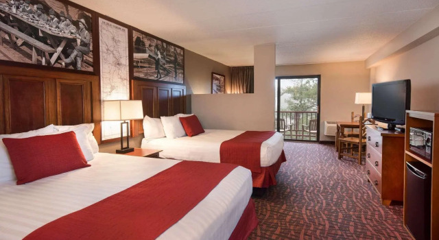 Четырёхместный полулюкс с видом на реку Chula Vista Resort, Trademark Collection by Wyndham