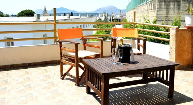 Апартаменты Sky-Line Apartments