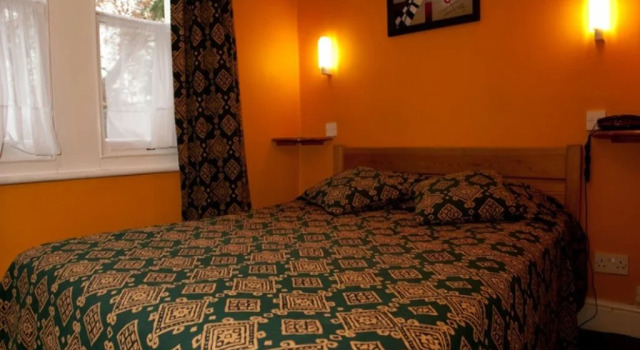 Beaver Hotel, Забронировать Отель Отели Лондона с парковкой, рядом с Выставочный центр Olympia, Парковка
