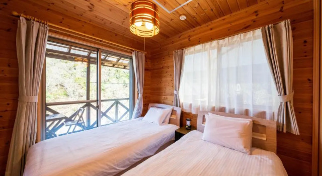 スイートヴィラ 南熱海が丘, Boek Hotel Hotels in Tokai met parkeren, Parkeren
