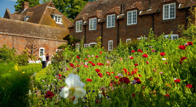 Leeds Castle Stable Courtyard Bed and Breakfast, Buchen Sie Bed & Breakfast Leeds Kent