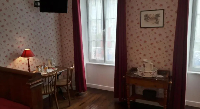 Номер Deluxe Chambres dHôtes et Table dHôtes- Valentine 44
