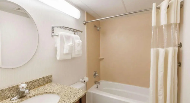 Номер Standard Travelodge Inn & Suites by Wyndham Albany