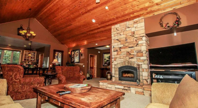 Snow Summit Chalet 1086 by RedAwning, Rezerwuj Chalet Big Bear Lake Stany Zjednoczone