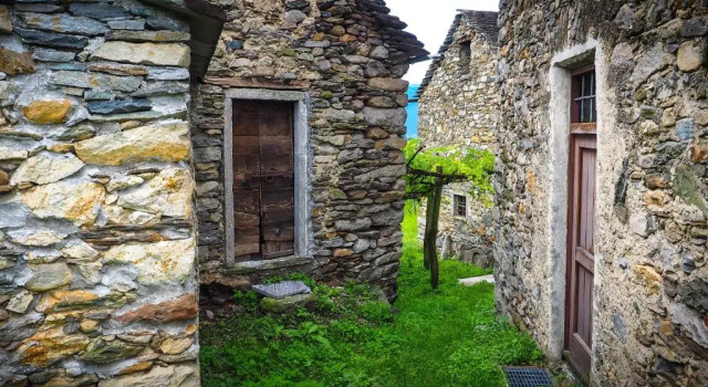 Bed & Breakfast Uvablu, Reservar Hotel Trontano Piemonte