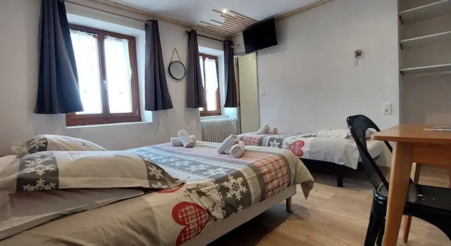 Трёхместный номер Classic Auberge Le Vieux Chaillol