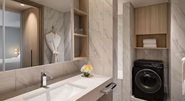 Люкс Executive Swissôtel Living Jakarta Mega Kuningan
