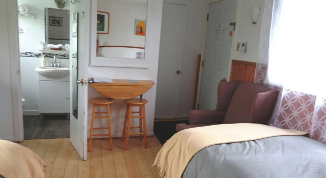 Motel des Deux Lacs, Rezerwuj Motel Shefford Ski Mont Shefford