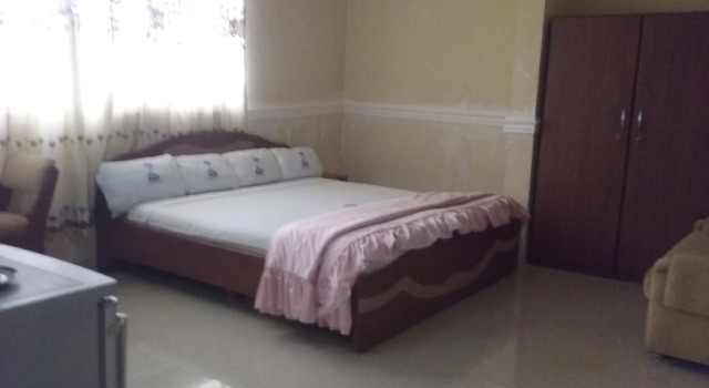 Grace Inn Hotel, Prenota Hotel Pokuase Greater Accra