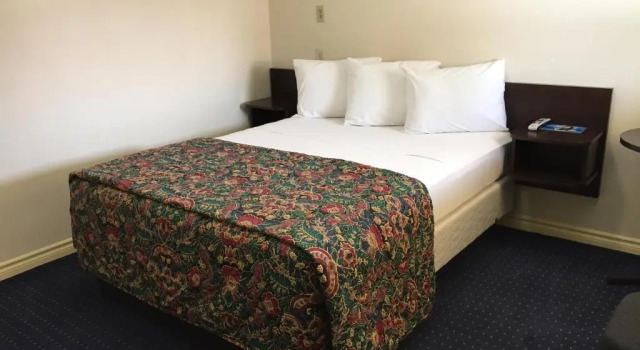 Mayfair Passport Inn, Buchen Sie Motel Inyokern Kalifornien