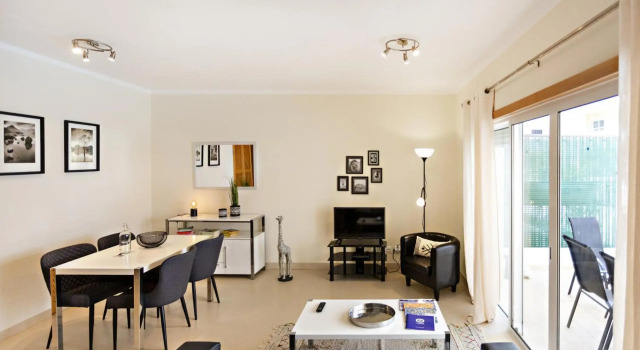 Miranda Apartment