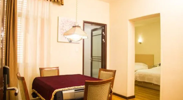 Люкс Haojia Express Hotel (Zhuhai Gongbei Fuhuali)
