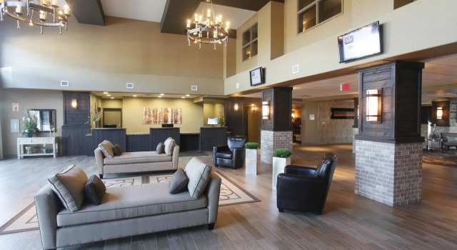 Pomeroy Inn & Suites at Olds