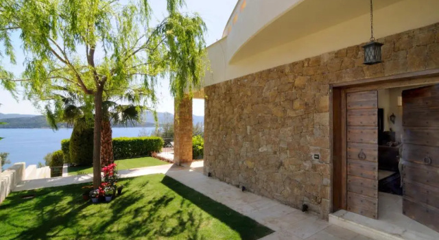 Коттедж villa Titina