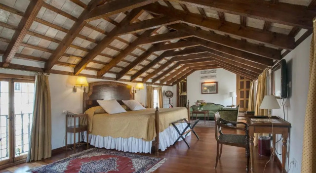 Полулюкс Hotel Las Casas de la Judería