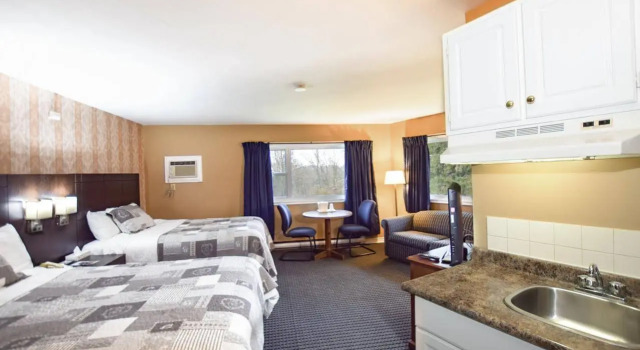 Countryside Inn, Book Hotel Kingston Thousand Islands