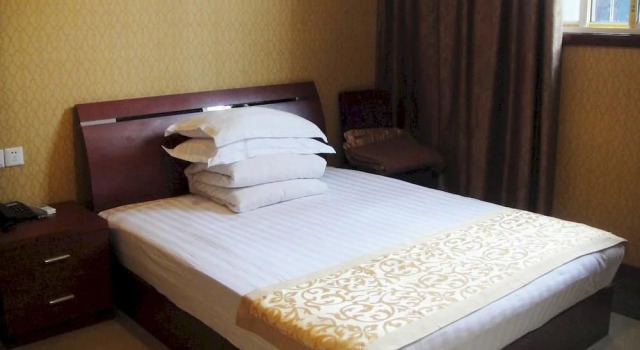 Shanghai Jiang Rong Hotel, Varaa Hotelli Pudong Shanghai