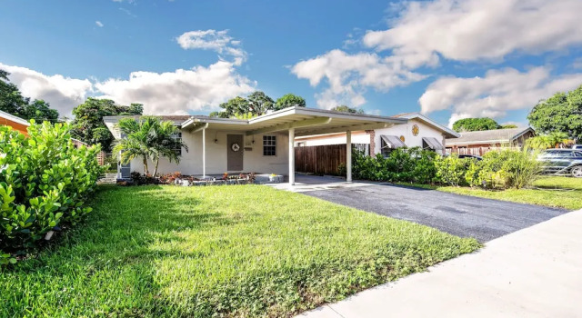 Tropical Oasis Retreat In Oakland Park, Fl 3 Bedroom Home by RedAwning, Забронировать Отель Окленд-Парк штат Флорида