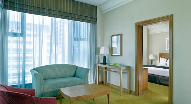 Двухместный люкс c 1 комнатой с видом на бассейн Holiday Inn Citystars by IHG