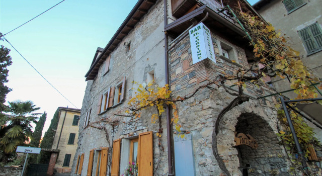 Il Torrione, Buchen Sie Ferienwohnung Claino Con Osteno Lombardei