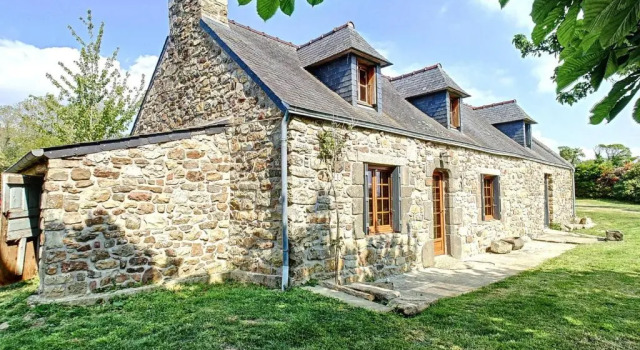 MAISON CROZON, 4 PIèCES, 6 PERSONNES - FR-1-370-58, Забронировать Отель Отели Finistère с парковкой, Парковка