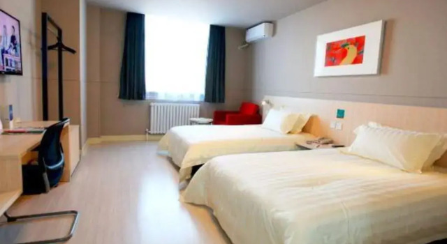 Jinjiang Inn (Dalian Huanan Square Zhonghua Road), Varaa Hotelli Dalian 