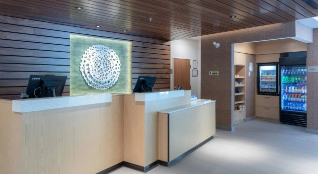 Fairfield by Marriott Inn & Suites Revelstoke, Buchen Sie Hotel Revelstoke Revelstoke