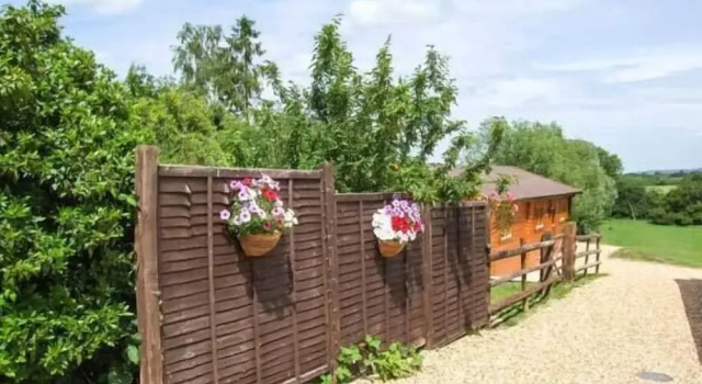 Коттедж Pennylands Hill View Lodge