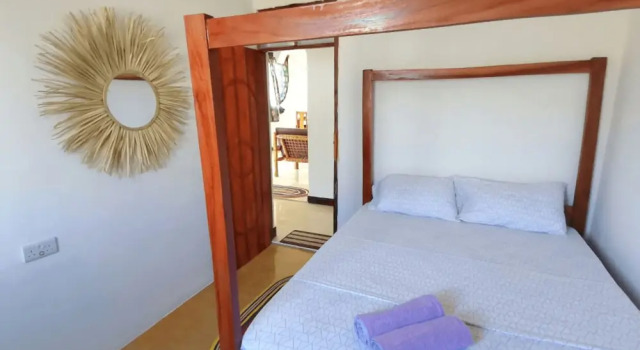 Serenity House Zanzibar, Забронировать Отель Отели Падже с парковкой, рядом с Пляж Paje Beach, Парковка
