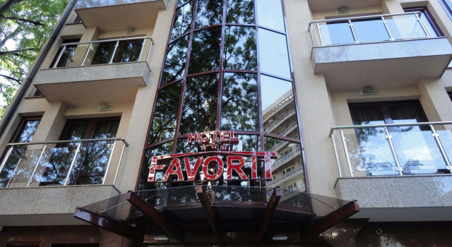 Hotel Favorit