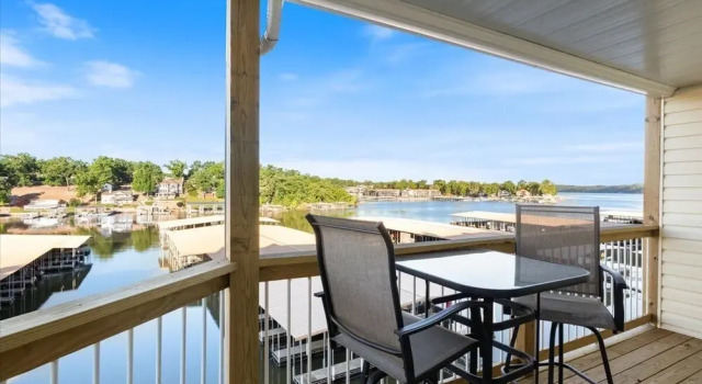 Номер Standard Lakeview Condo w/ 2 Pools & Beach - Family Fun Awaits at 21mm