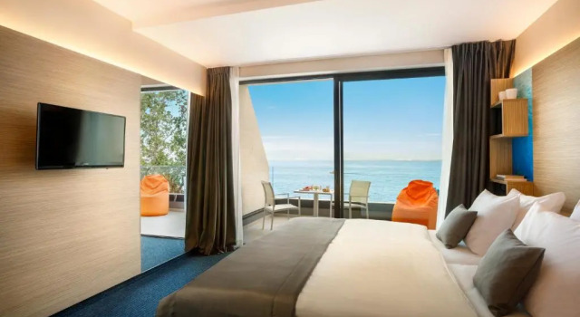 Двухместный номер Superior с балконом и с видом на море Hotel Ičići - by Liburnia Hotels & Villas