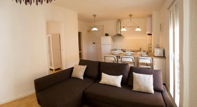 Apartamento Santo Tomas 23 Dcha, Забронировать Апартаменты/квартира Аро 