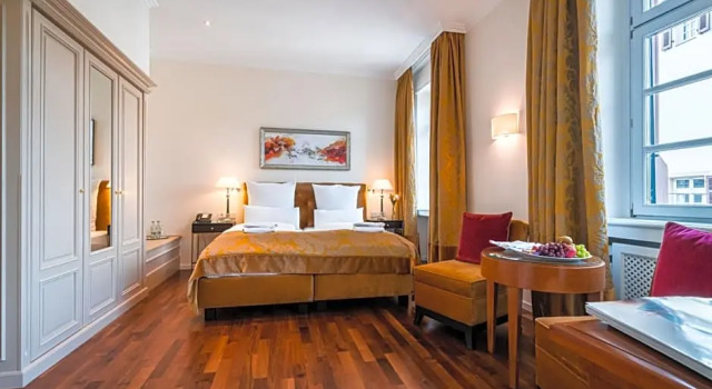 Номер Comfort Deidesheimer Hof