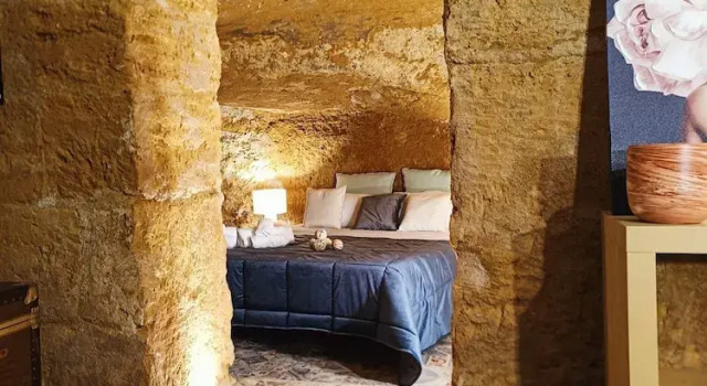 Апартаменты Comfort Historic Apartment